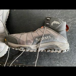 Simms Flyweight Wading Boot